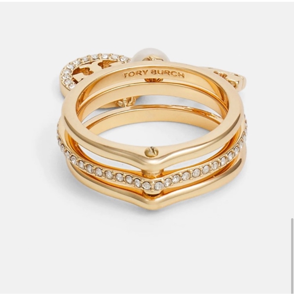 Tory Burch Miller Pave Charm
Stack Ring Gold NWT Dust bag Included - Picture 3 of 4